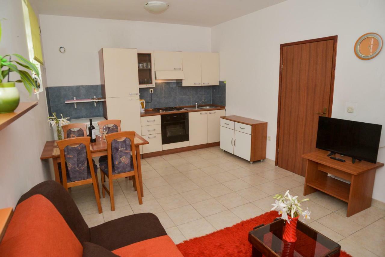 Latmo Apartment Задар Екстериор снимка