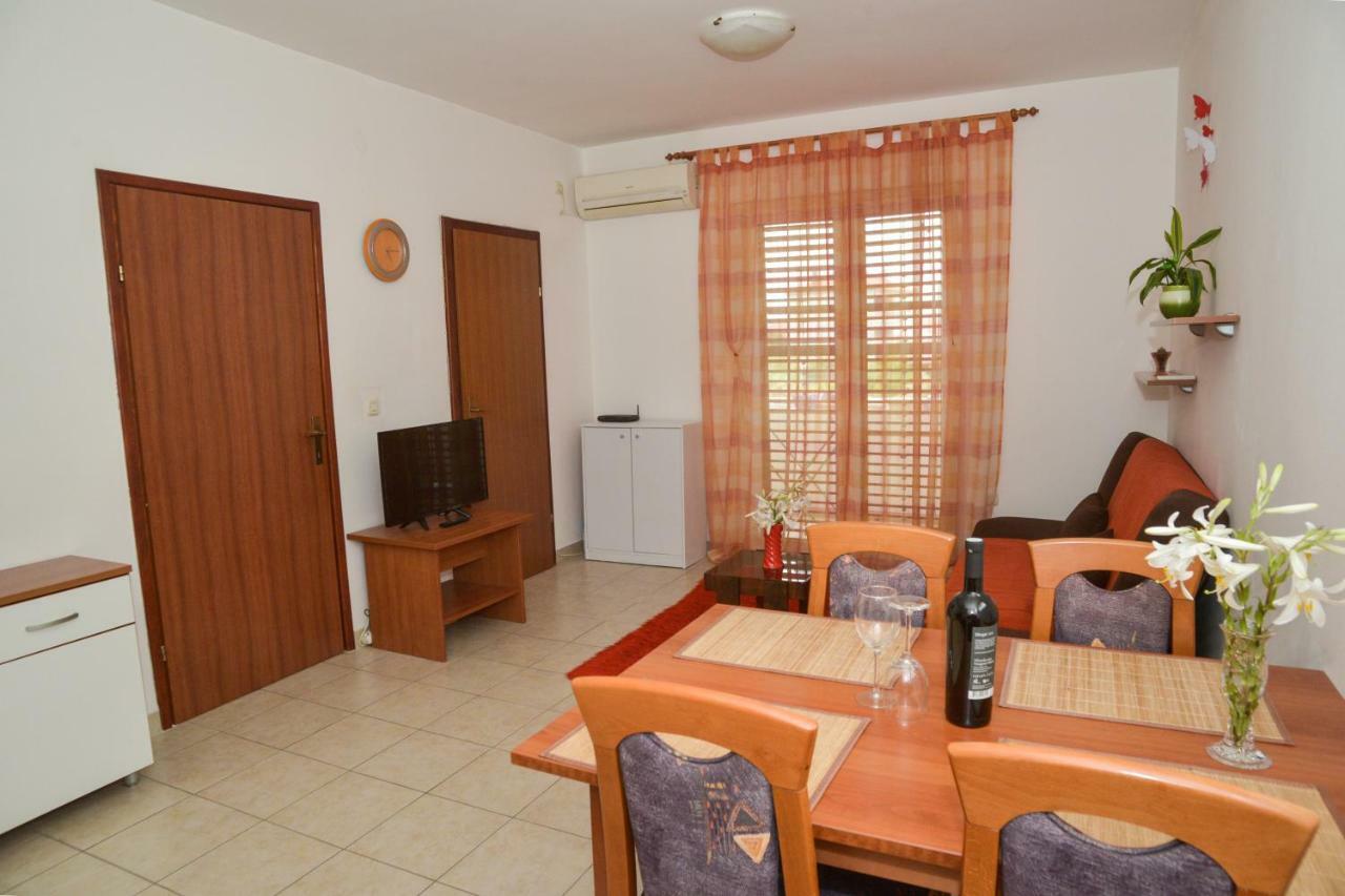 Latmo Apartment Задар Екстериор снимка